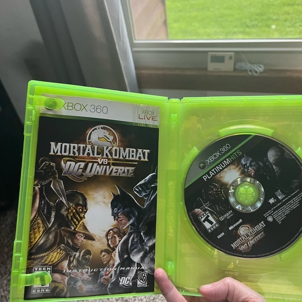 Mortal Kombat vs. DC Universe 360 Game - Green Case